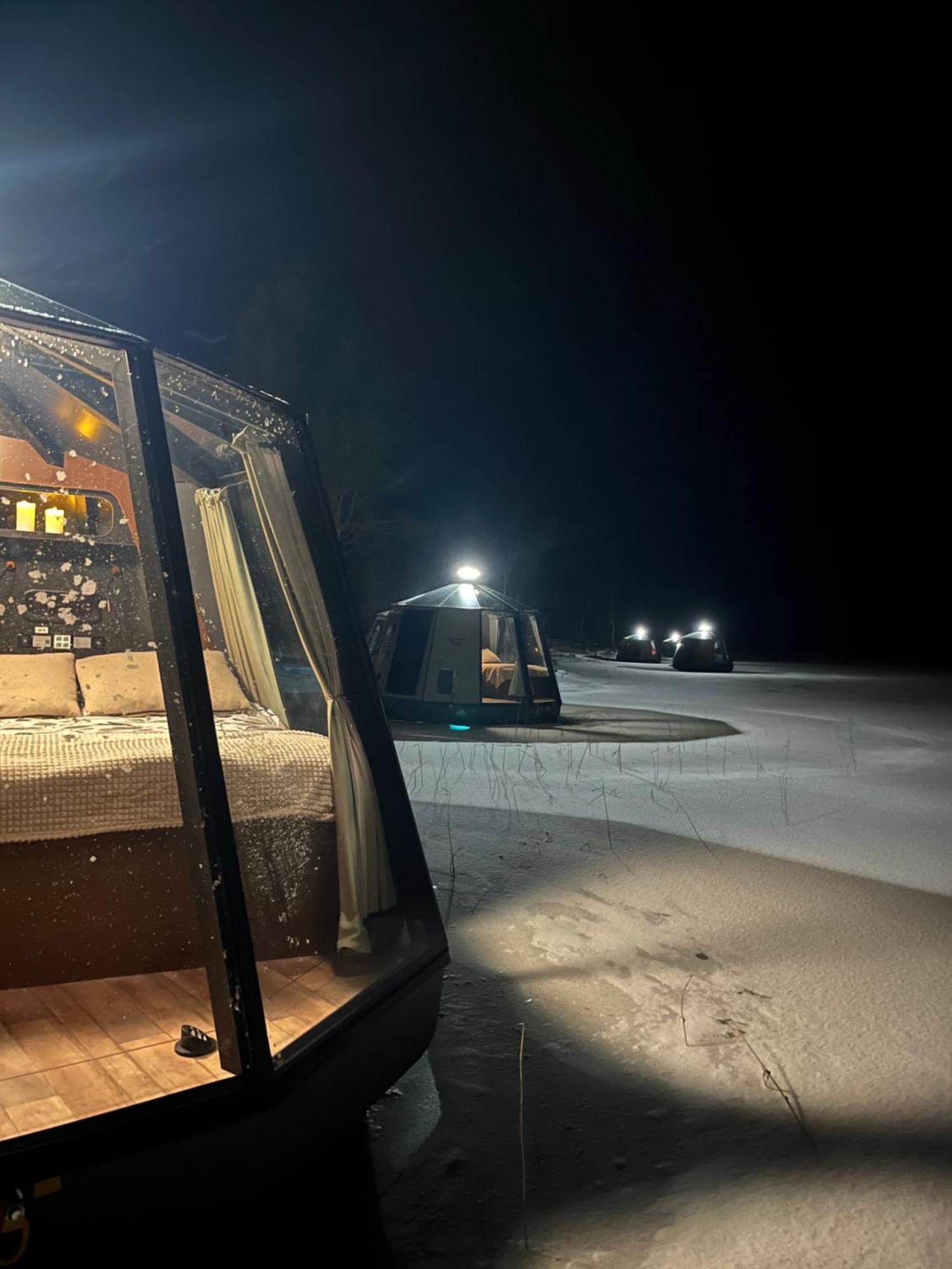 Vikajaervi Lake View Experience Igloos Rovaniemi Buitenkant foto