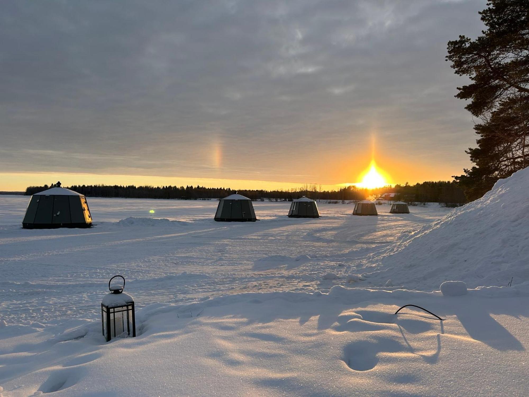 Vikajaervi Lake View Experience Igloos Rovaniemi Buitenkant foto